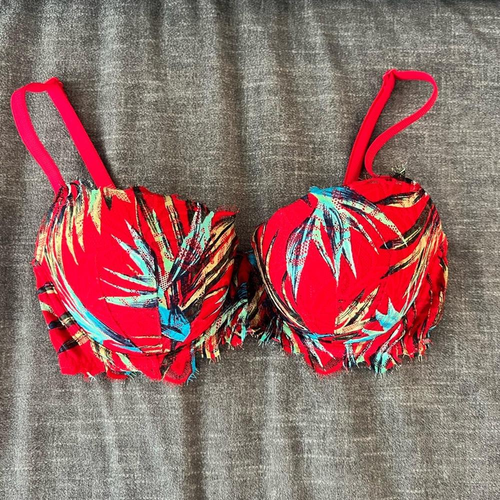 Tropical lace bra Victoria’s Secret